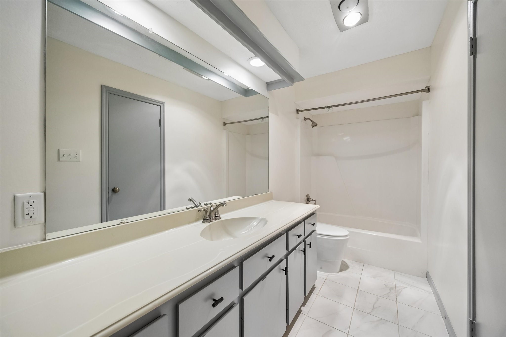 727 Bunker Hill Road, Unit 92 Houston, TX 77024 - Photo 32 of 50
