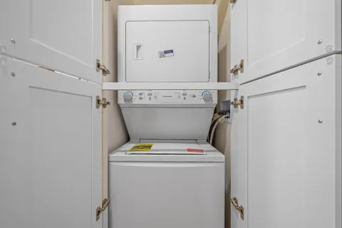 $2,829 | 14 Westervelt Place, Unit 3, Jersey City, NJ 07304