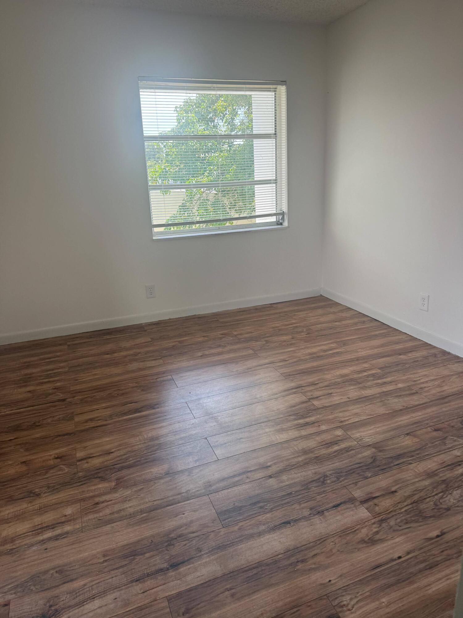 618 Northwest 13th Street, Unit 360 Boca Raton, FL 33486 - Photo 7 of 9 9b763dfe-568a-48f3-85c9-91d4da932e78