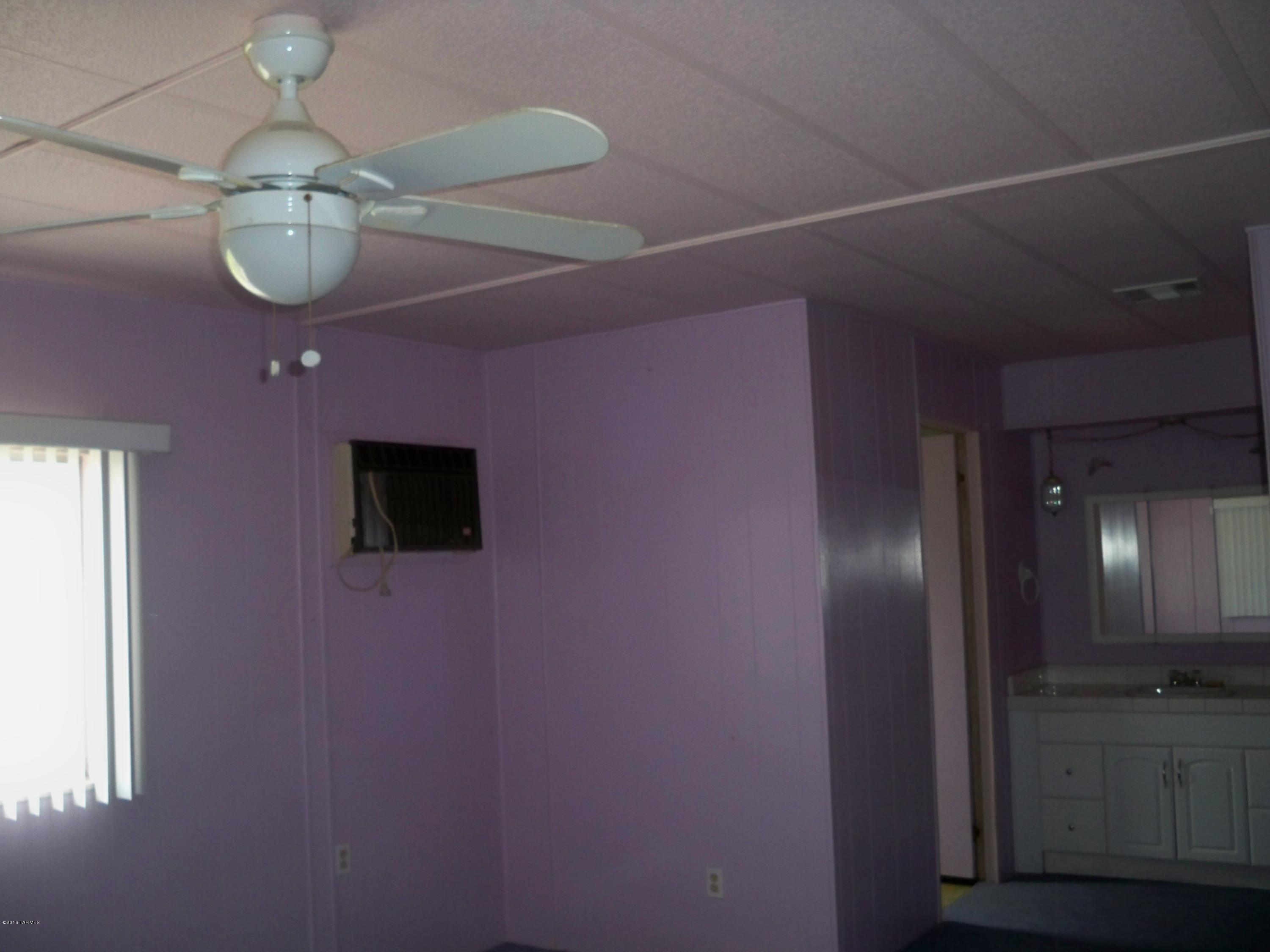 5574 West Box R Street Tucson, AZ 85713 - Photo 9 of 23 Gallery Image 9