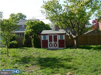 329 Rively Avenue Aldan, PA 19018 - Photo 2 of 10 Exterior Back