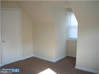 329 Rively Avenue Aldan, PA 19018 - Photo 8 of 10 Bedroom 2