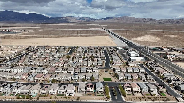 $430,000 | 4211 Enchanting Sky Avenue, North Las Vegas, NV 89081