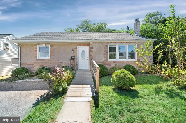 $312,000 | 32 Paul Road, New Castle, DE 19720