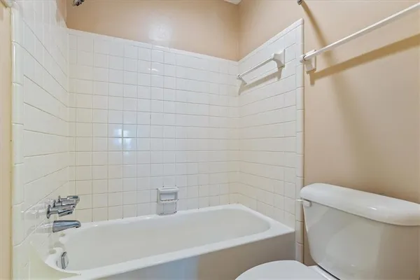 $2,100 | 1009 Knights Bridge Court, Norcross, GA 30093