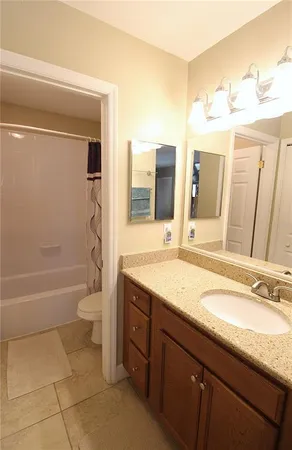$1,850 | 4040 Crockers Lake Boulevard, Unit 1725, Sarasota, FL 34238