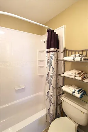 $1,850 | 4040 Crockers Lake Boulevard, Unit 1725, Sarasota, FL 34238