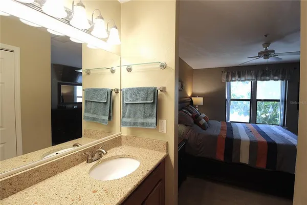 $1,850 | 4040 Crockers Lake Boulevard, Unit 1725, Sarasota, FL 34238