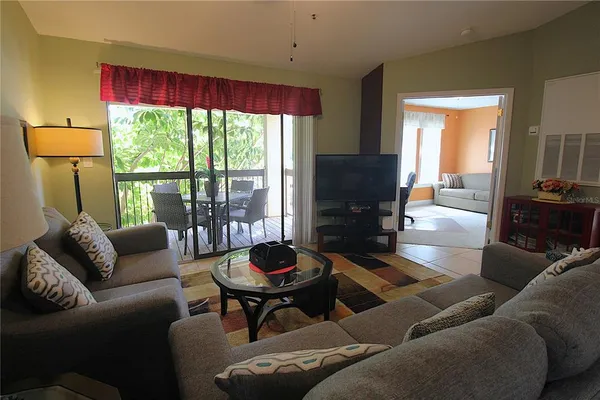 $1,850 | 4040 Crockers Lake Boulevard, Unit 1725, Sarasota, FL 34238