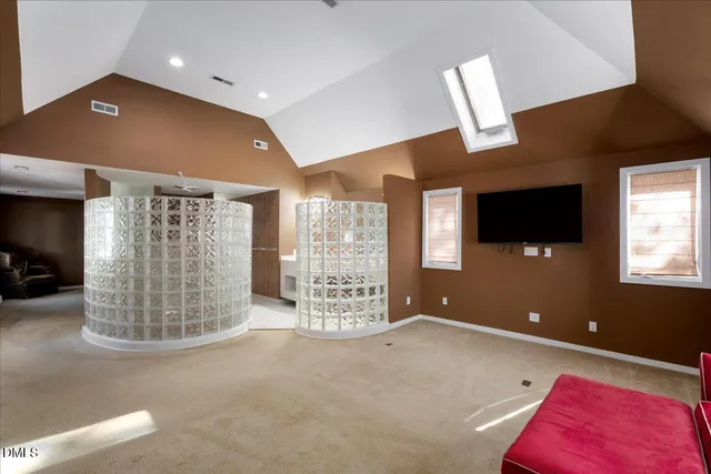 a view of livingroom with hardwood