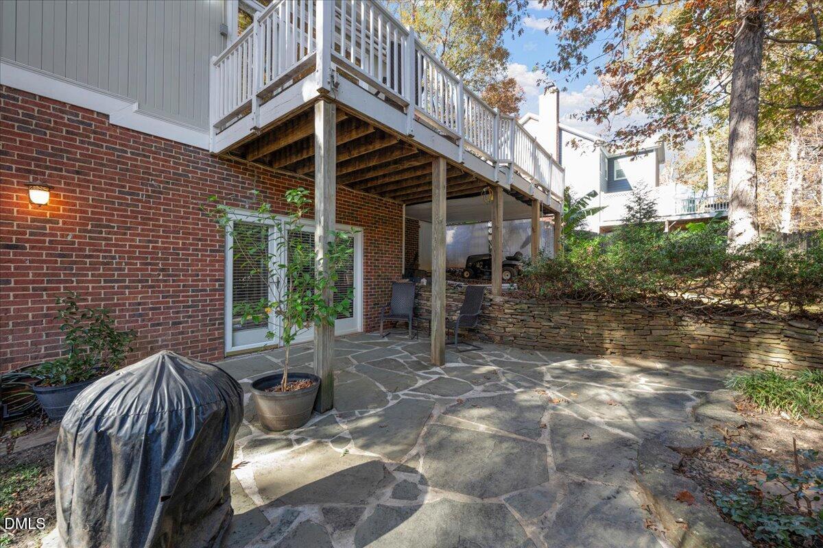 813 Vestavia Woods Drive Raleigh, NC 27615 - Photo 42 of 43 42-108