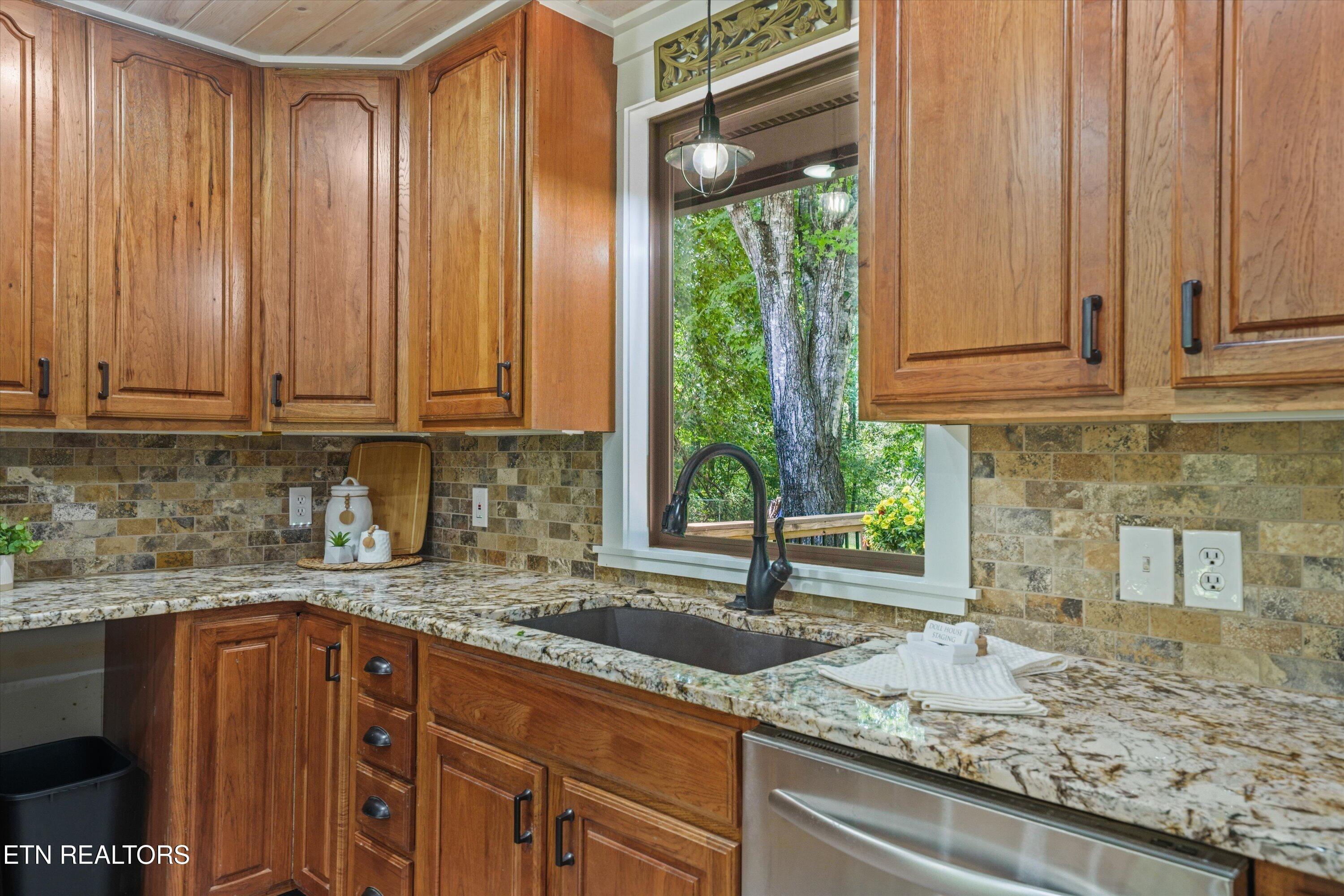 405 Sportsman Road Andersonville, TN 37705 - Photo 19 of 49 19-405 Sportsman Rd 39