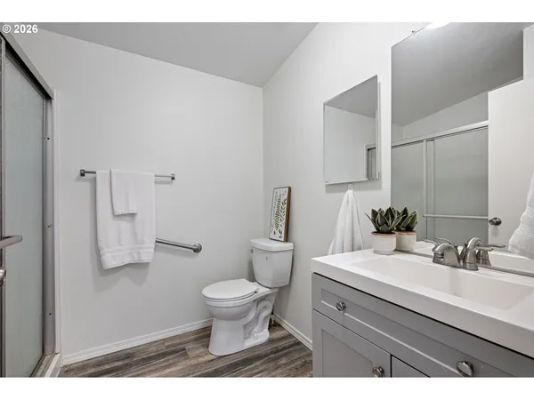 $49,900 | 2150 Laura Street, Unit 65, Springfield, OR 97477