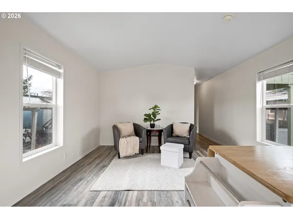 $49,900 | 2150 Laura Street, Unit 65, Springfield, OR 97477