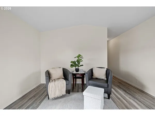 $49,900 | 2150 Laura Street, Unit 65, Springfield, OR 97477