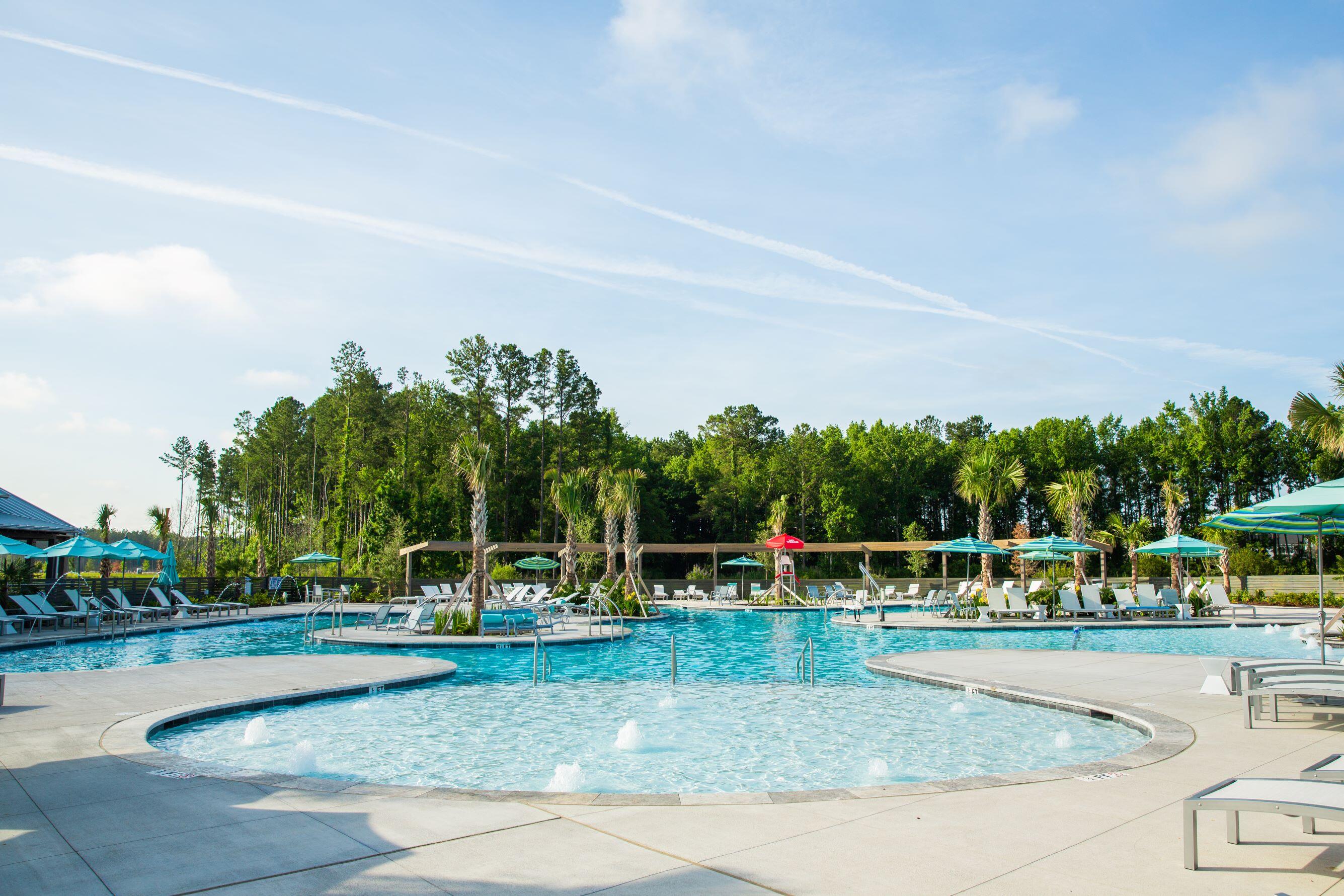 706 Rumbling Leaf Lane Summerville, SC 29486 - Photo 15 of 19 Midtown Amenities_Pool