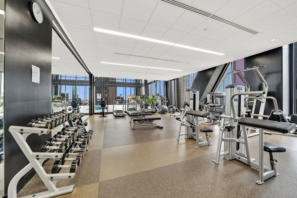 175 East Delaware Place, Unit 6018 Chicago, IL 60611 - Photo 23 of 38