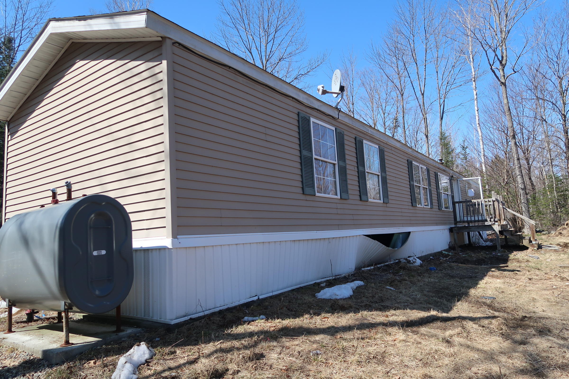 1086 Fairbanks Road Strong, ME 04983 - Photo 4 of 12 IMG_6258