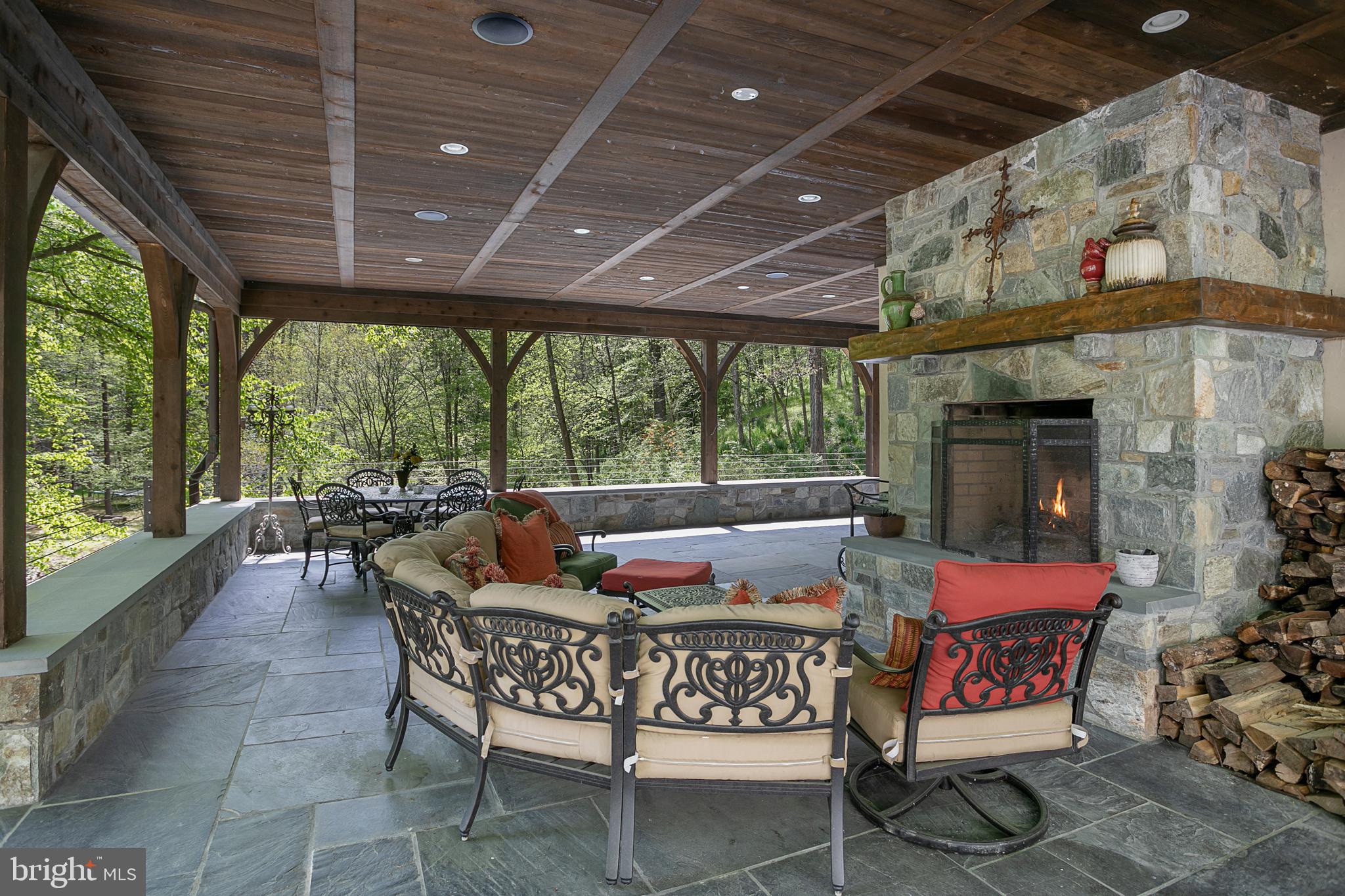 1324 Ranleigh Road McLean, VA 22101 - Photo 5 of 58