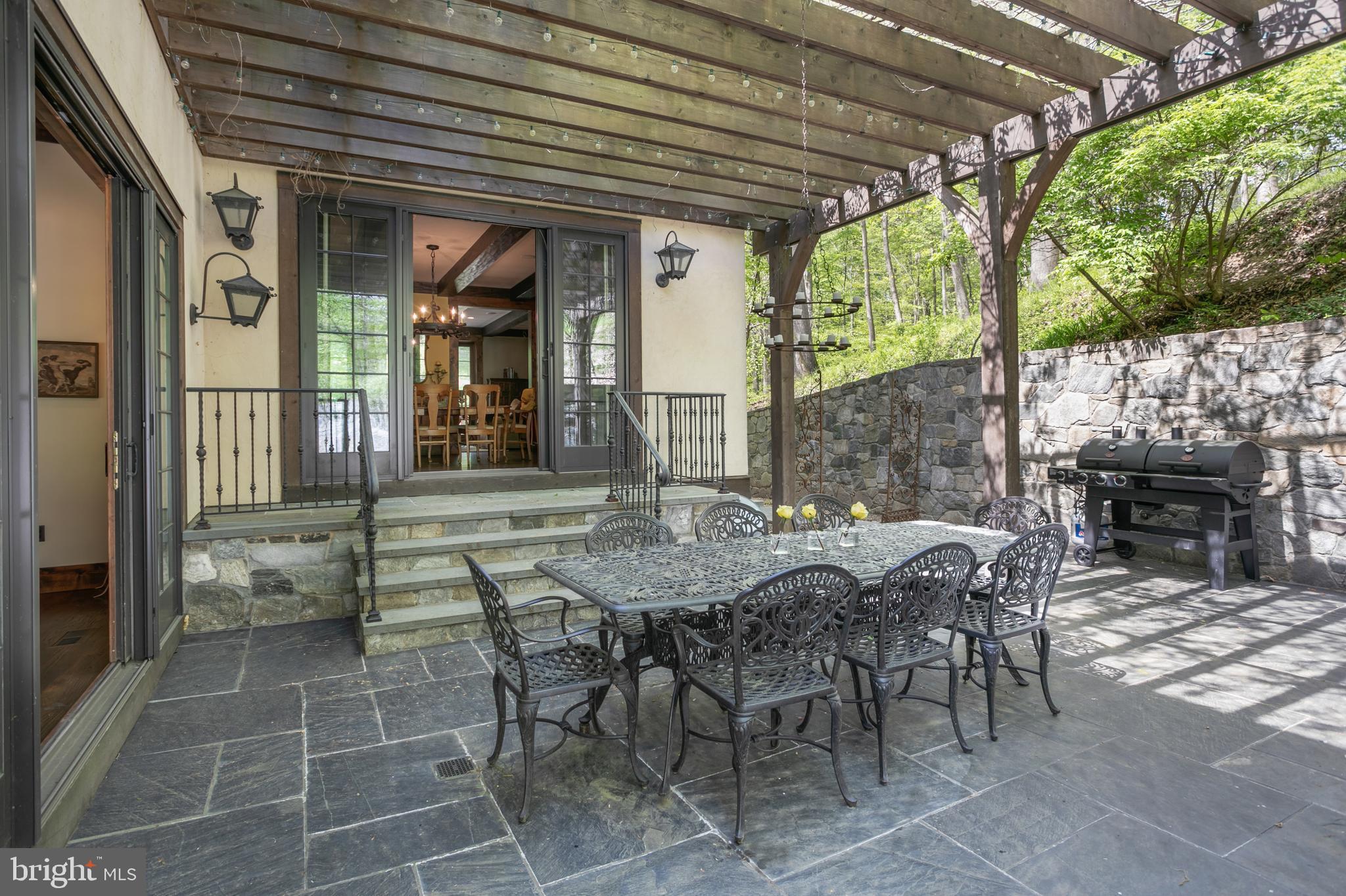 1324 Ranleigh Road McLean, VA 22101 - Photo 6 of 58