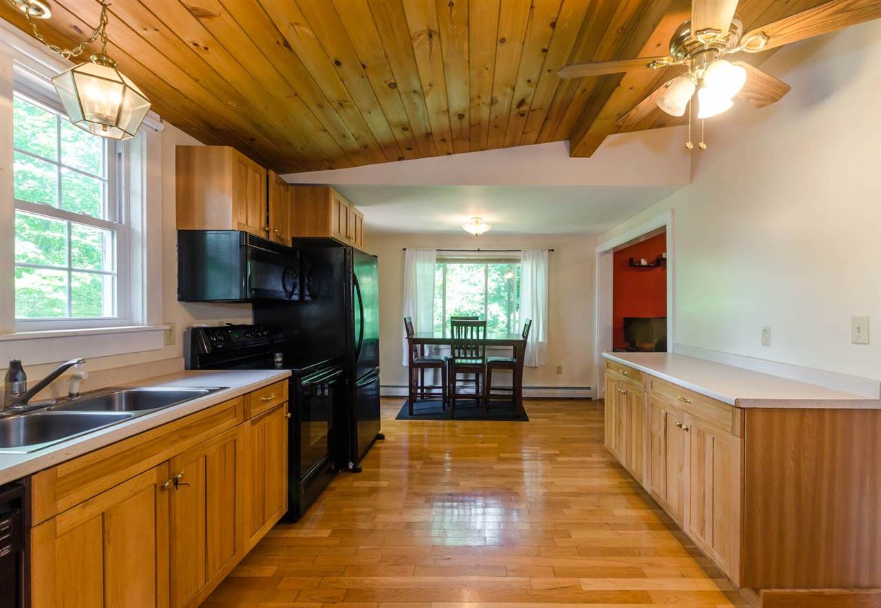 1632 Hooksett Road Hooksett, NH 03106 - Photo 9 of 28 Gallery Image 9