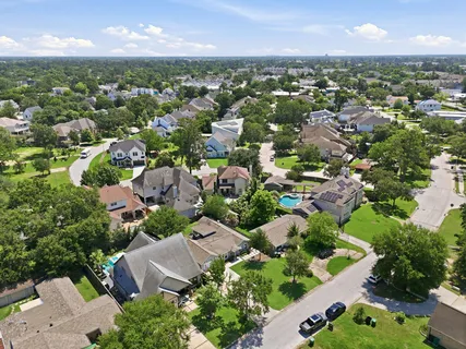 $635,000 | 1108 Wakefield Drive, Houston, TX 77018
