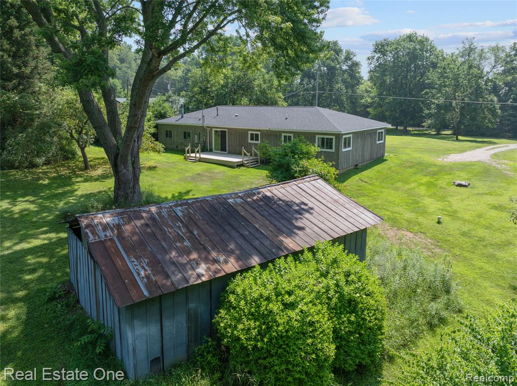 271 Rush Lake Road Pinckney, MI 48169 - Photo 19 of 24