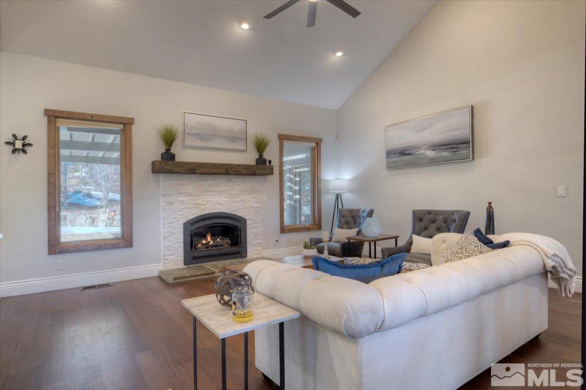 14265 Table Rock Court Reno, NV 89511 - Photo 8 of 40 Photo 8