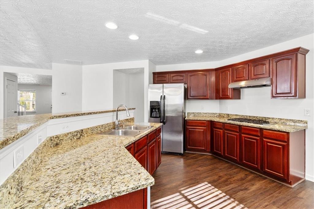 889 Bramble Way Grayson, GA 30017 - Photo 12 of 37