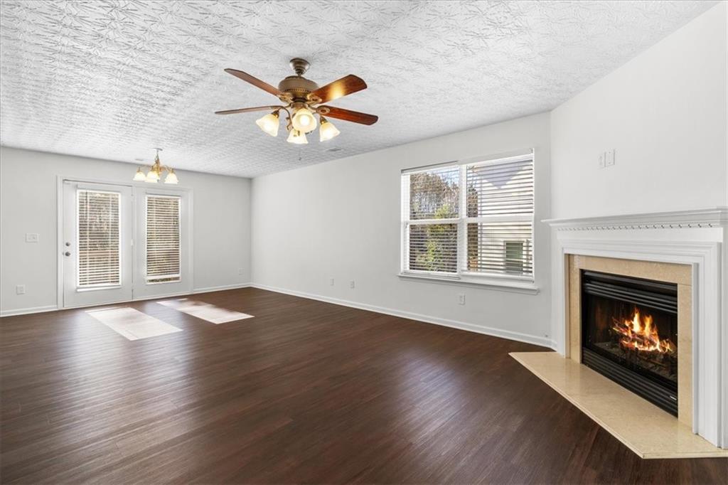 889 Bramble Way Grayson, GA 30017 - Photo 7 of 37