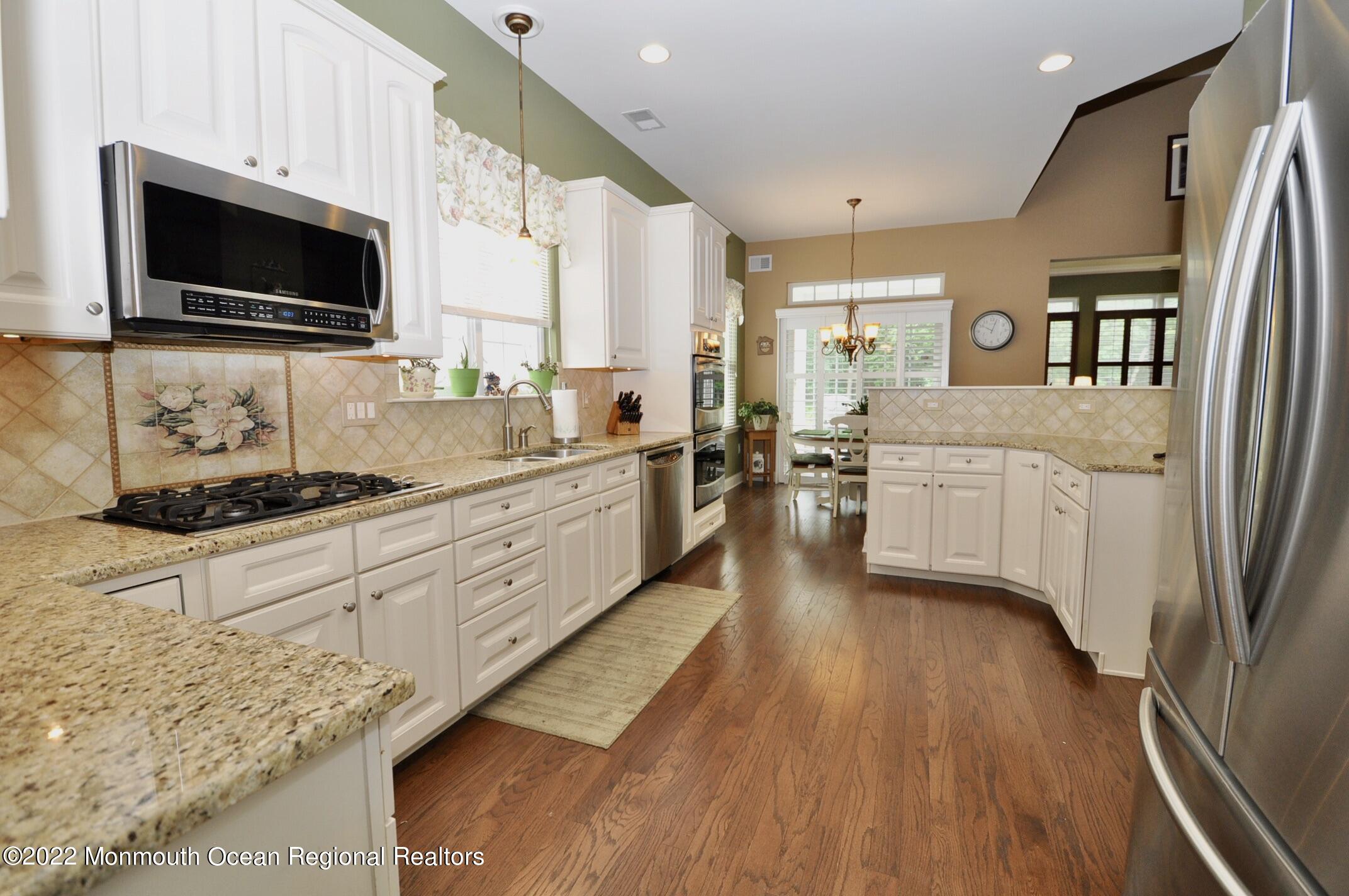 35 Harvey Cedar Way Waretown, NJ 08758 - Photo 15 of 49 2E2E8FB0-4867-4DAE-B12E-3B03CE1169EF_1_2