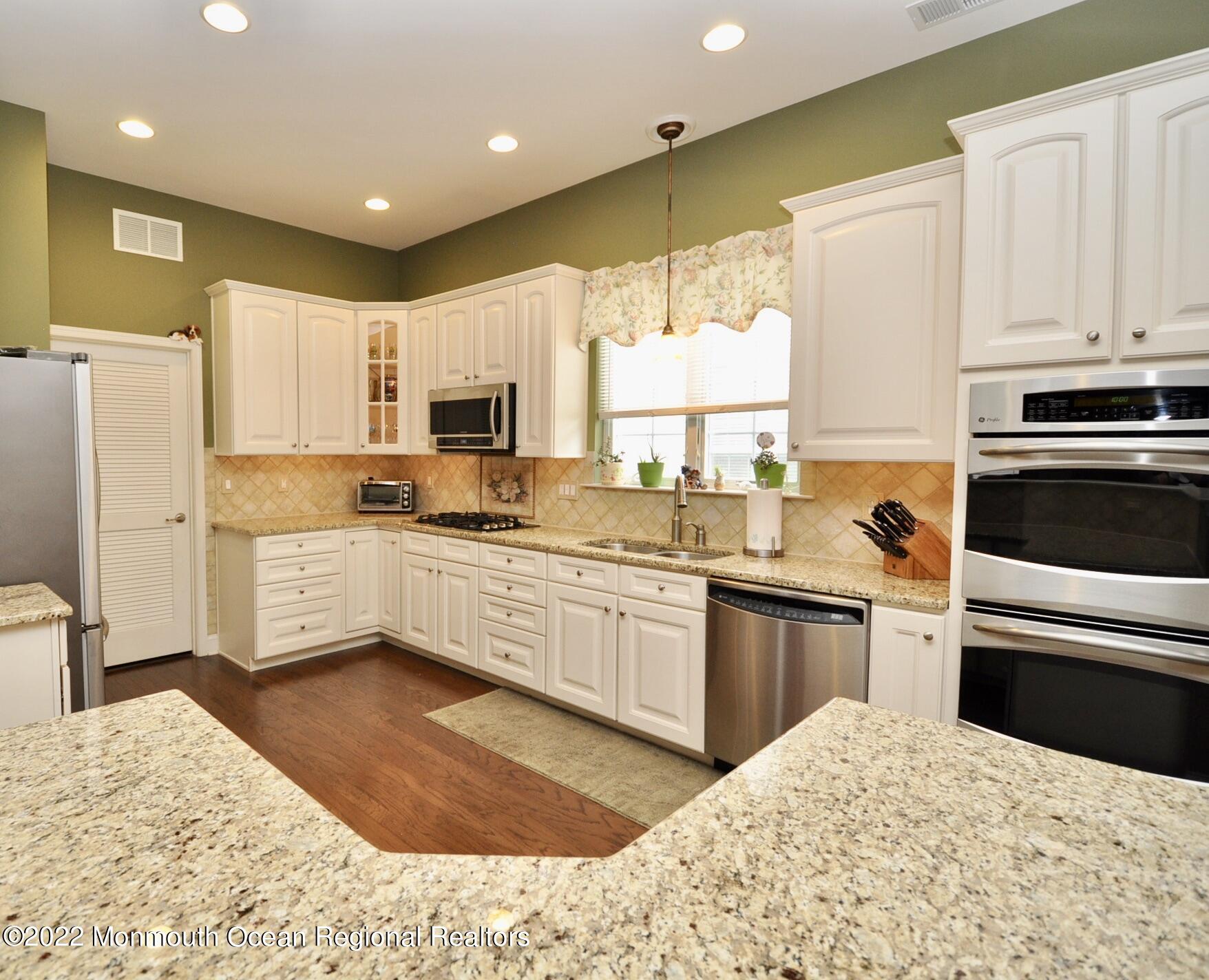 35 Harvey Cedar Way Waretown, NJ 08758 - Photo 18 of 49 0A910A7A-1498-4123-A323-68F547677387_1_2