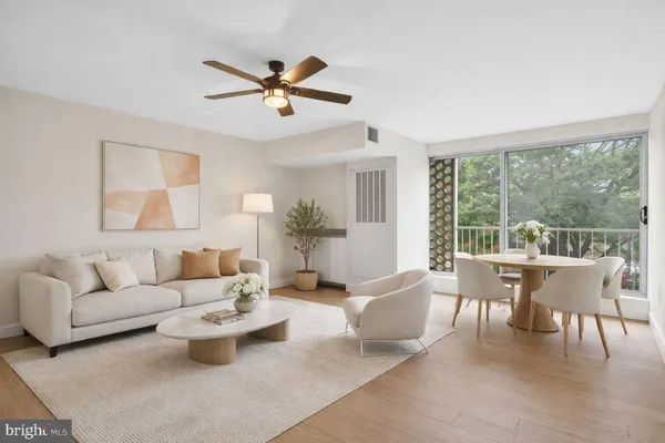 $436,000 | 800 4th Street Southwest, Unit S221, Washington, DC 20024
