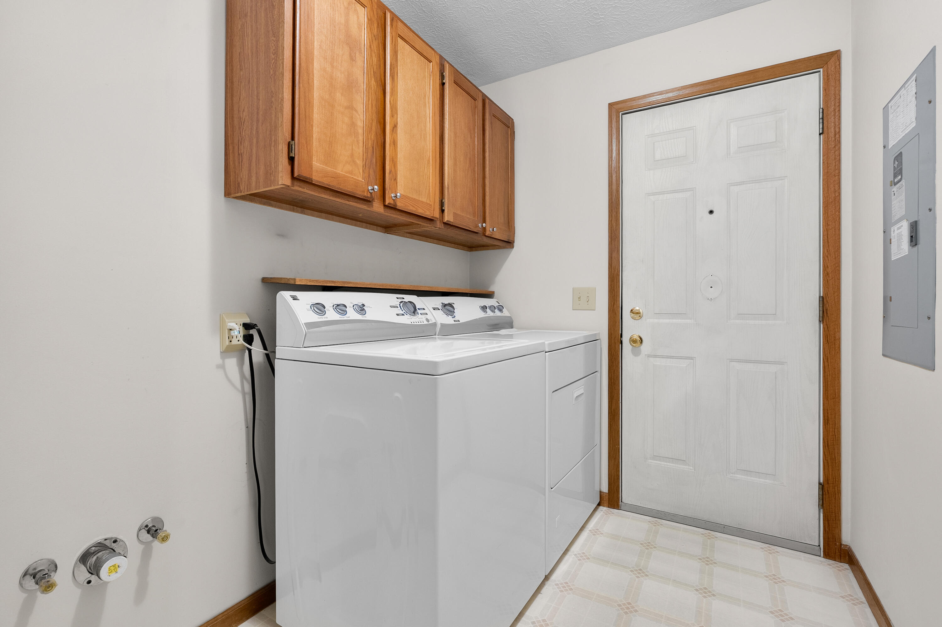 52495 Pulver Road Three Rivers, MI 49093 - Photo 24 of 36 Main Level