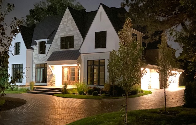 744 Taft Road Hinsdale, IL 60521 - Photo 3 of 37 a view of house with yard