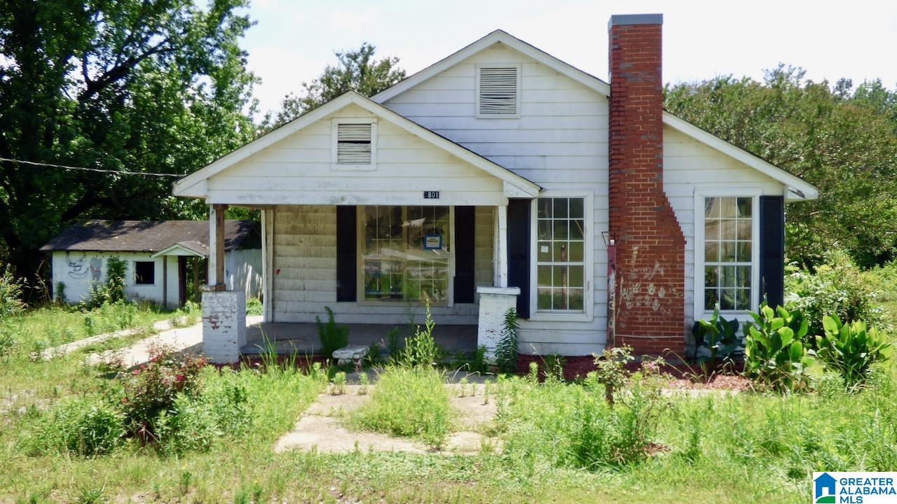 3801 7th Street North Clanton, AL 35045 - Photo 1 of 13