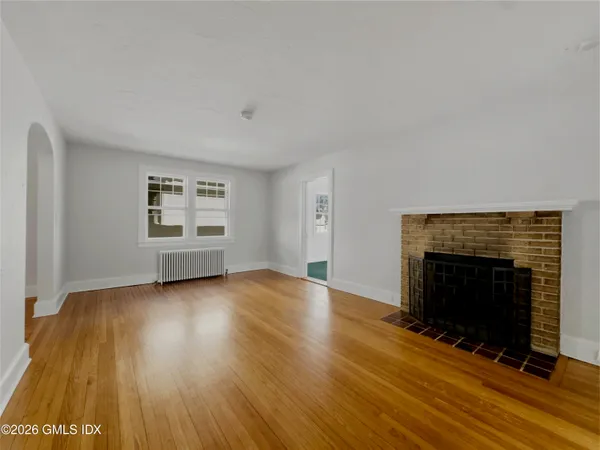 $3,800 | 40 Orchard Place, Unit 2, Greenwich, CT 06830