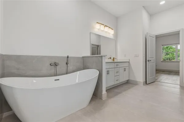 $365,000 | 558 Rutland Circle, Port Charlotte, FL 33954