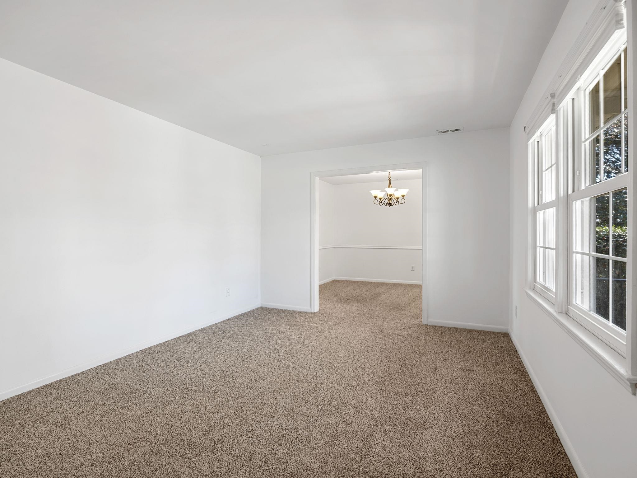 404 Shamrock Drive Boiling Springs, SC 29316 - Photo 9 of 50