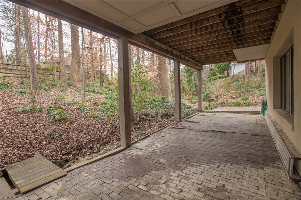 1034 Sweetbriar Road High Point, NC 27262 - Photo 24 of 29 Gallery Image 24