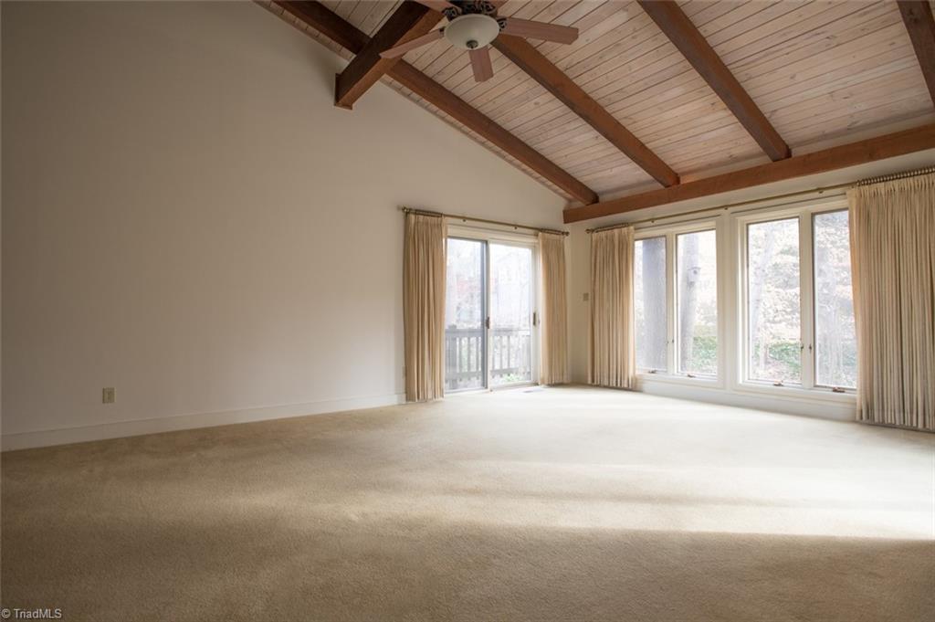 1034 Sweetbriar Road High Point, NC 27262 - Photo 6 of 29 Gallery Image 6