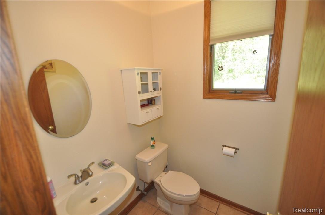 4540 Valley View Point Rochester, MI 48306 - Photo 45 of 54 DSC_0105.JPG