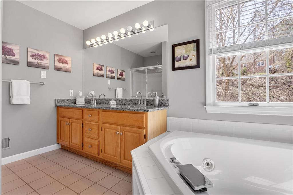 155 Vanderbilt Drive Pittsburgh, PA 15243 - Photo 14 of 25