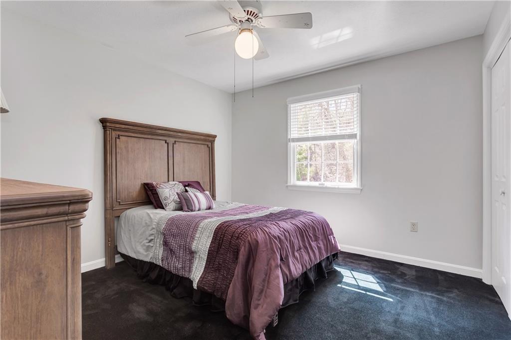 155 Vanderbilt Drive Pittsburgh, PA 15243 - Photo 16 of 25