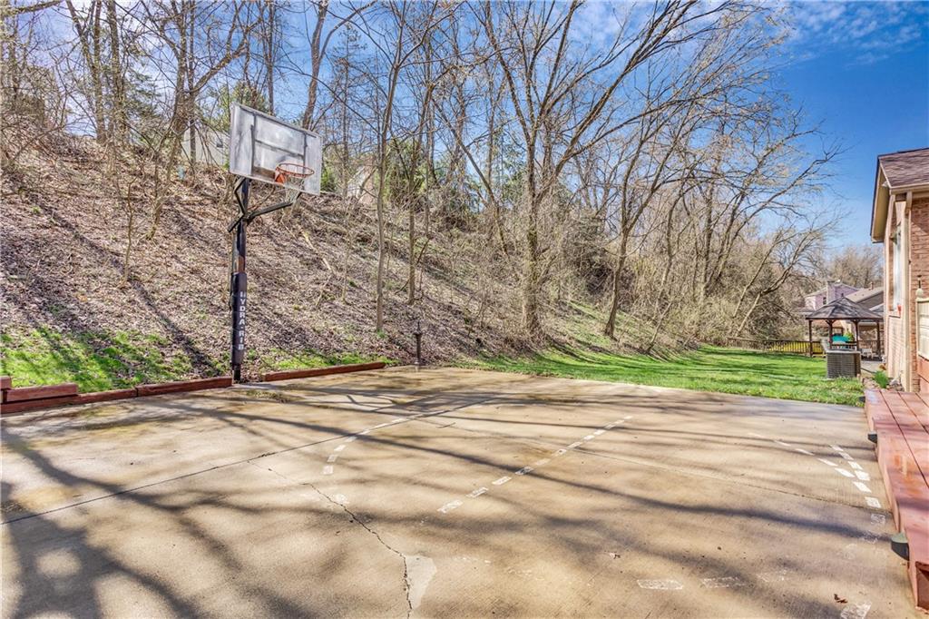 155 Vanderbilt Drive Pittsburgh, PA 15243 - Photo 24 of 25