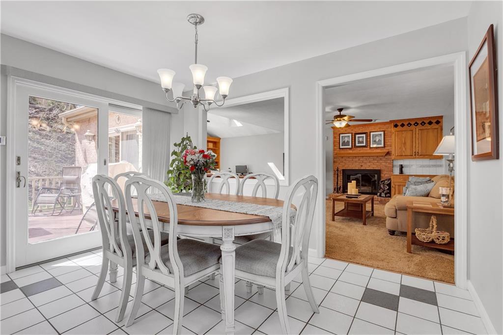 155 Vanderbilt Drive Pittsburgh, PA 15243 - Photo 7 of 25