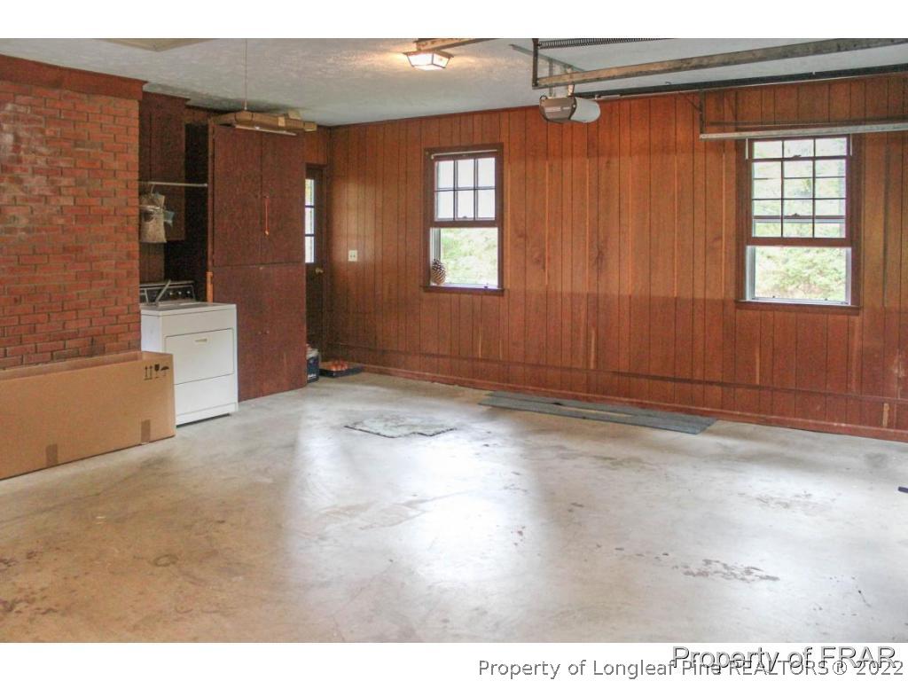 708 Garden Road Aberdeen, NC 28315 - Photo 23 of 25 a view of an empty room and window
