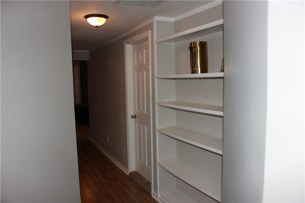 11822 Hoster Road Carmel, IN 46033 - Photo 14 of 23 Gallery Image 14