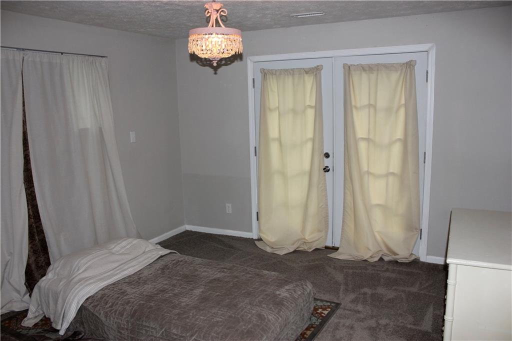 11822 Hoster Road Carmel, IN 46033 - Photo 8 of 23 Gallery Image 8
