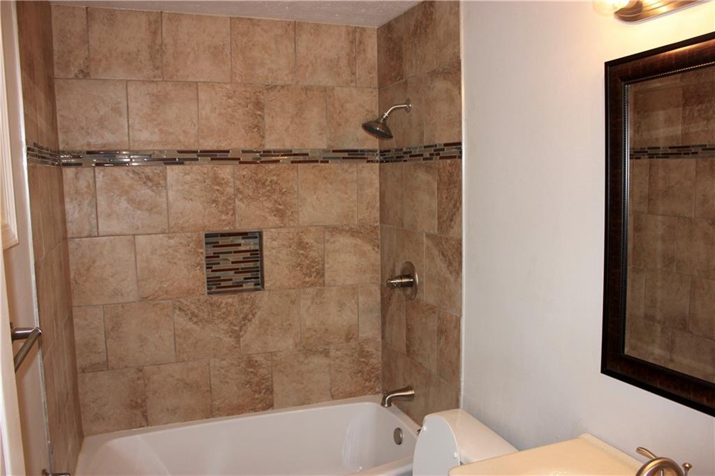 11822 Hoster Road Carmel, IN 46033 - Photo 9 of 23 Gallery Image 9